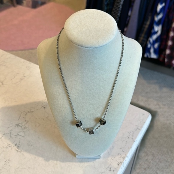 Louis  Vuitton silver tone black square stones gamble necklace - Picture 1 of 3